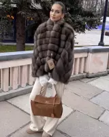 Шуба из соболя с рукавами ёлочка 3