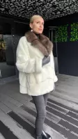 Белая шуба из норки с соболем 4