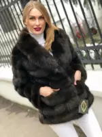 Шуба из лесной куницы 0