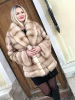 Шуба из лесной куницы 0
