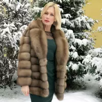 Шуба из лесной куницы 0