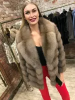 Шуба из лесной куницы 0
